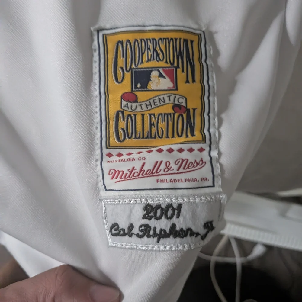 Mitchell & Ness Cooperstown Collection Cal Ripen  White Jersey Xl - Picture 3 of 3
